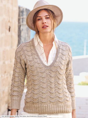 Pulli mit Wellenstrukturen